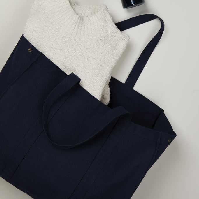 Hilo Maxi Tote Bag by Vinga