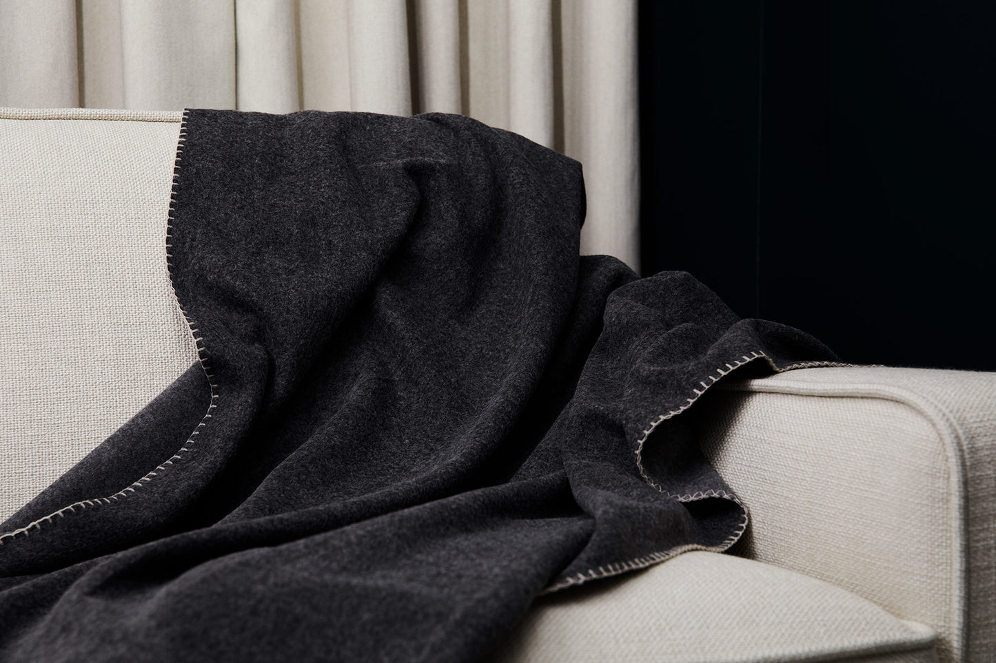 Bilton Recycled Blanket - 130x170cm by Vinga