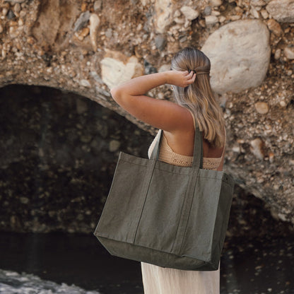 Hilo Maxi Tote Bag by Vinga